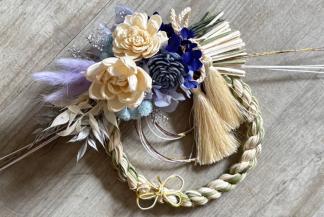 X′masからお正月まで2wayで 普段にも使えるしめ縄風リース